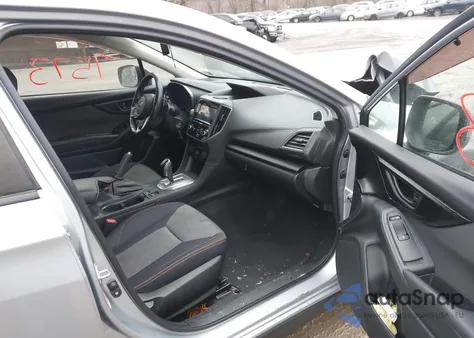 2018 Subaru Crosstrek 2.0I Premium z USA, uszkodzony, nr VIN JF2GTADC0JH245613